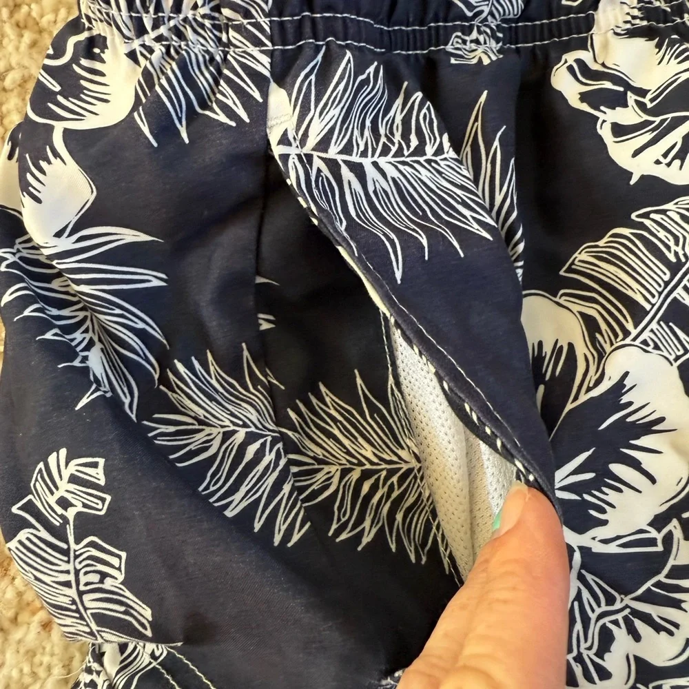 OP Dark Blue & White Floral Men's Swim Board Shorts Large vacation beach